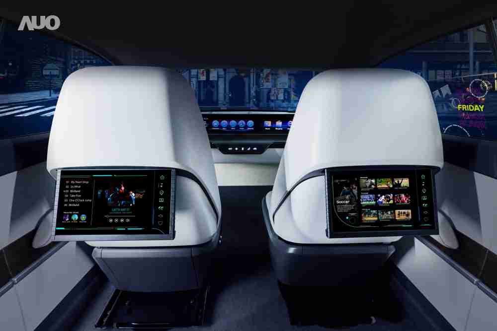 彩霸王新一代Smart Cockpit 2024，，，，以Micro LED先进显示技术优势，，，，创建〝可卷式后座娱乐显示器〞，，，，仅在互动时才显示出所需画面及信息，，，扩充更丰富的娱乐和交互信息服务，，，获国际奖项荣耀