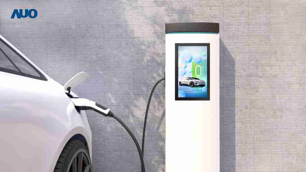 友達〝EVSE車用充電樁解決方案〞專為電動汽車充電樁設計，，，具有高亮度、、、、克服戶外艱難環境的耐溫、、、、耐紫外線等特性，，並搭載散熱性及擴充性強的高效能工業電腦，，，，可實現人機互動訴求，，，如資訊顯示、、支付等應用